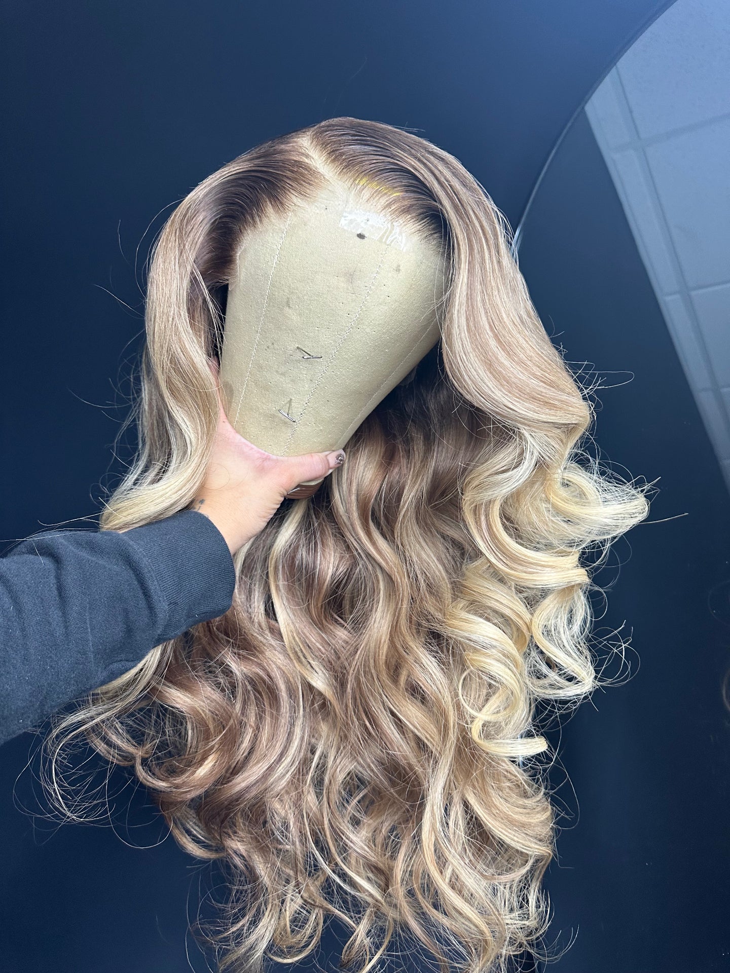 Dimensional blonding on a custom unit